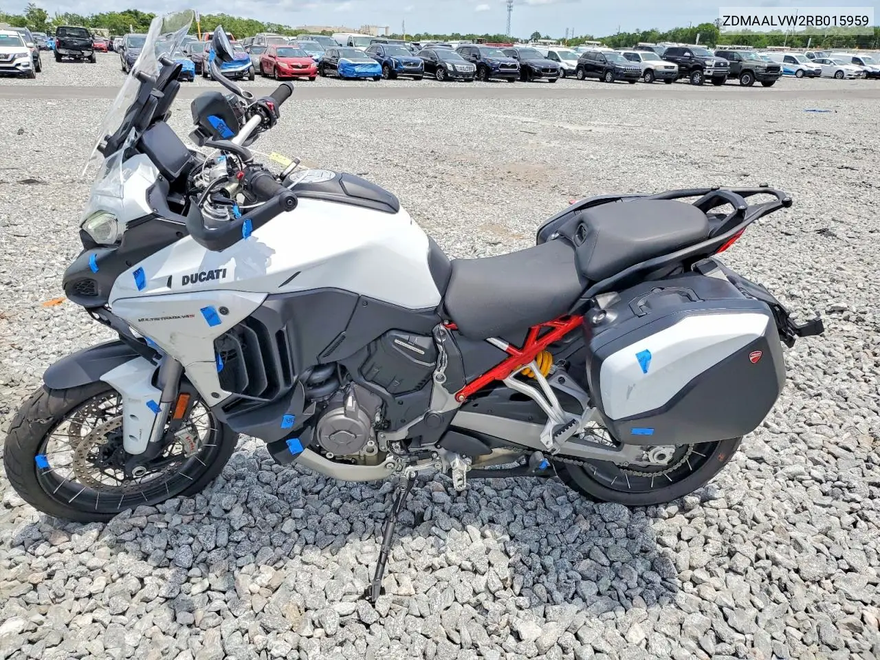 2024 Ducati Multistrada V4 VIN: ZDMAALVW2RB015959 Lot: 54784346