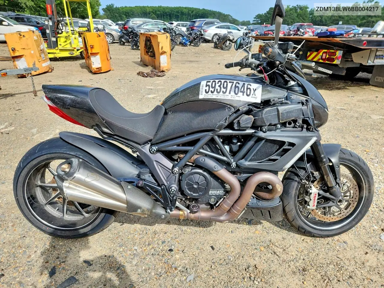 2011 Ducati Diavel VIN: ZDM13BLW6BB004217 Lot: 59397646