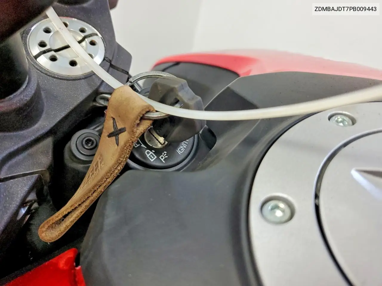 2023 Ducati Hypermotard 950 VIN: ZDMBAJDT7PB009443 Lot: 59654516