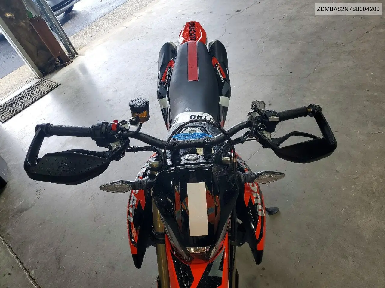 2025 Ducati Hypermotard VIN: ZDMBAS2N7SB004200 Lot: 50146666
