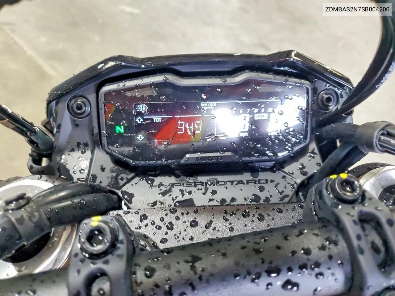 2025 Ducati Hypermotard VIN: ZDMBAS2N7SB004200 Lot: 50146666
