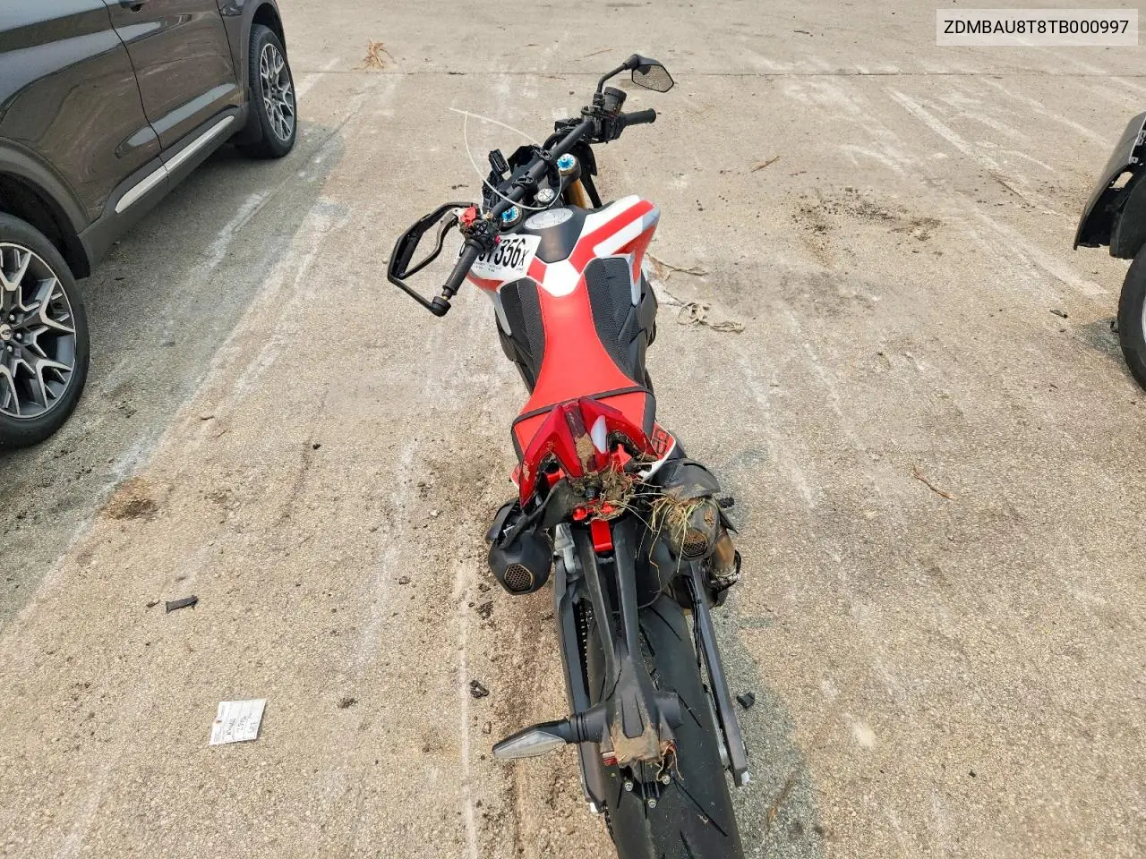 2026 Ducati Hypermotard 698 VIN: ZDMBAU8T8TB000997 Lot: 61007356