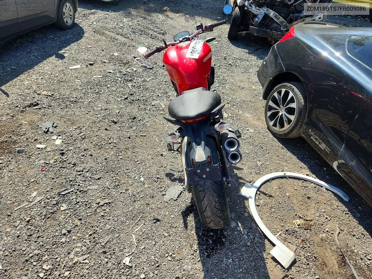 2015 Ducati Monster 821 VIN: ZDM1RBTS7FB009086 Lot: 57964336