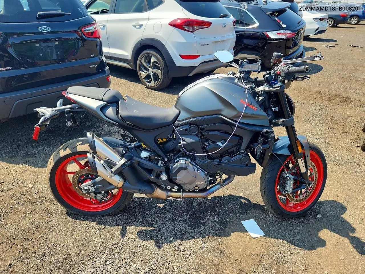 2023 Ducati Monster VIN: ZDMMAMDT8PB008201 Lot: 58797956