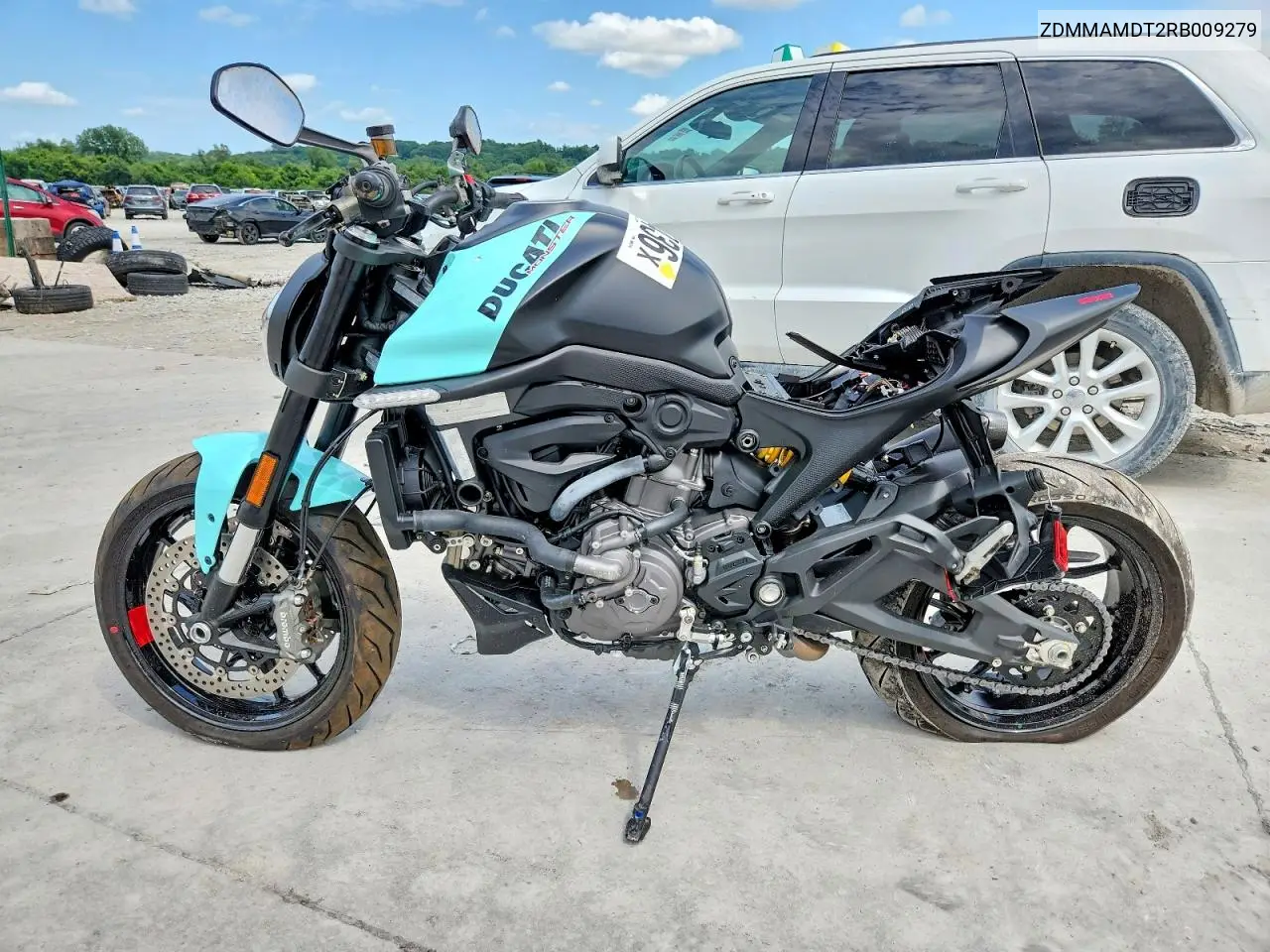 2024 Ducati Monster VIN: ZDMMAMDT2RB009279 Lot: 56411436