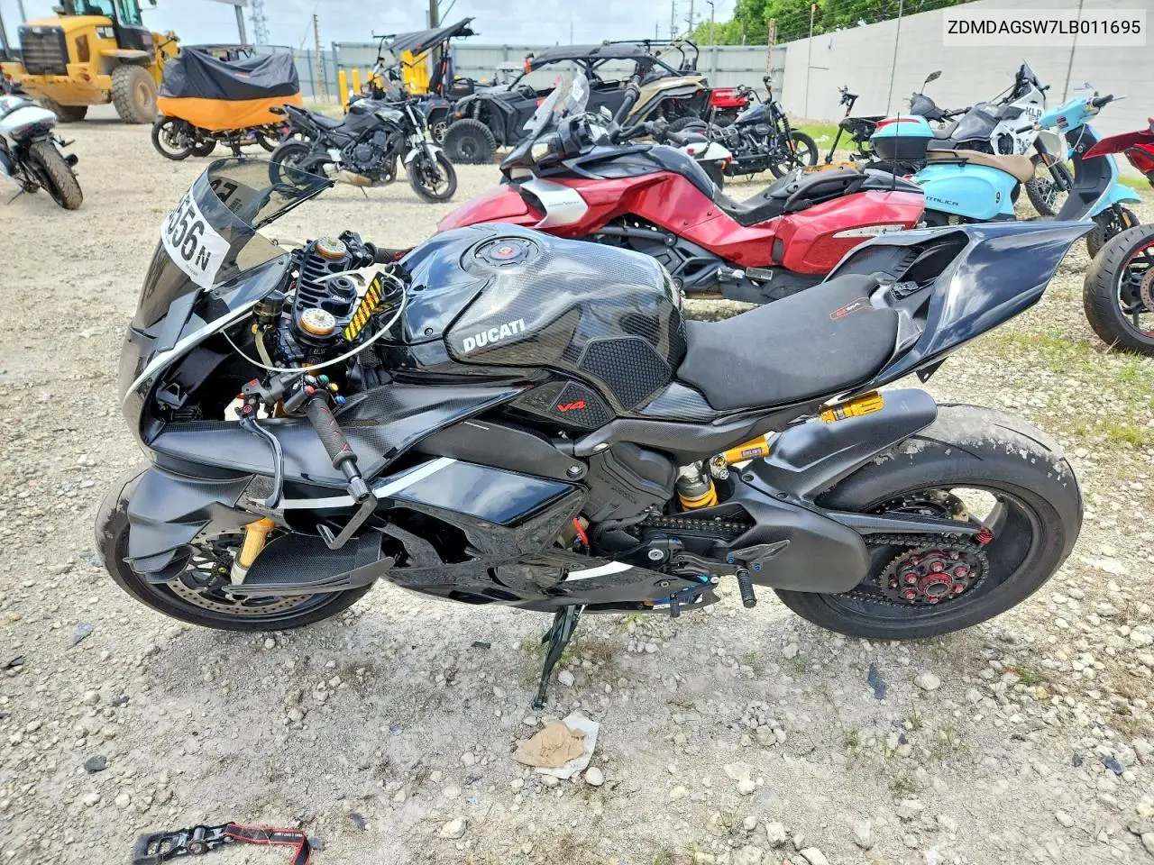 2020 Ducati Panigale V4 R VIN: ZDMDAGSW7LB011695 Lot: 58335556