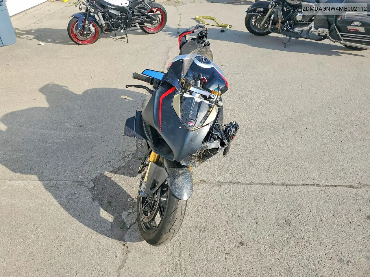 2021 Ducati Panigale V4 VIN: ZDMDAGNW4MB002112 Lot: 59811086
