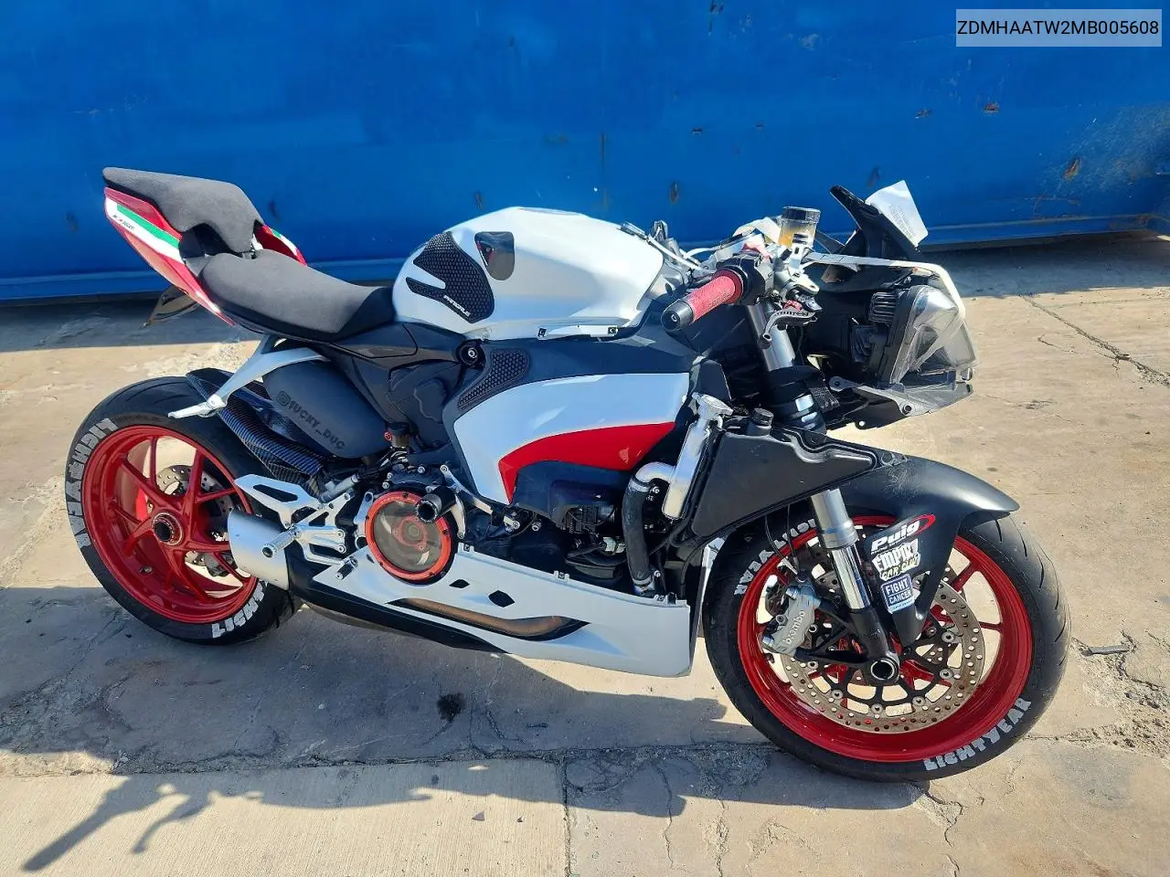 2021 Ducati Panigale V2 VIN: ZDMHAATW2MB005608 Lot: 61013516