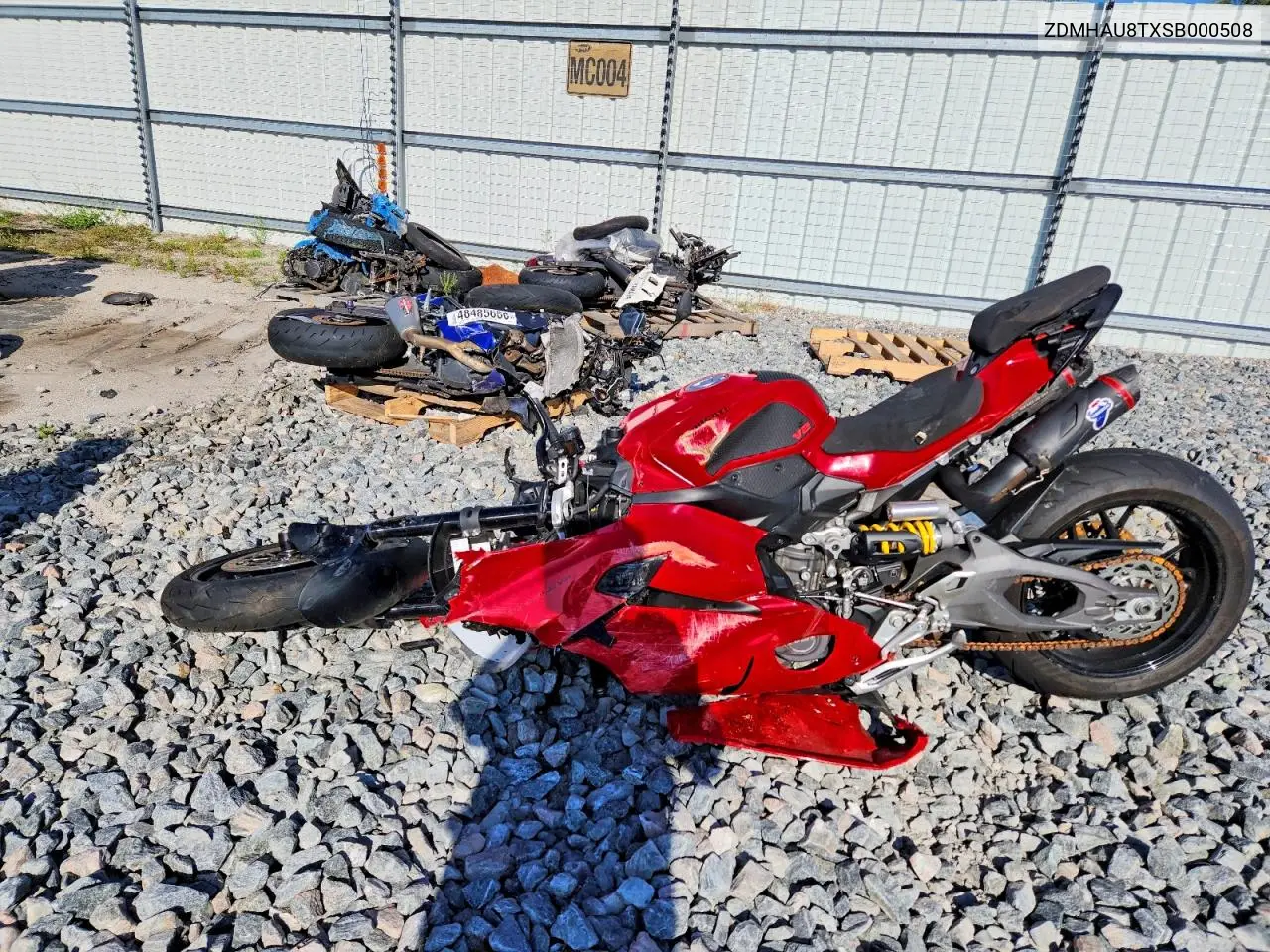 2025 Ducati Panigale V2 VIN: ZDMHAU8TXSB000508 Lot: 47538136