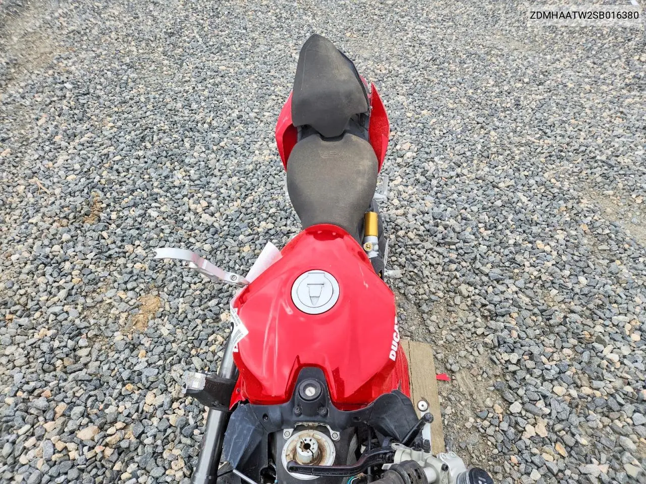 2025 Ducati Panigale V2 VIN: ZDMHAATW2SB016380 Lot: 56293726
