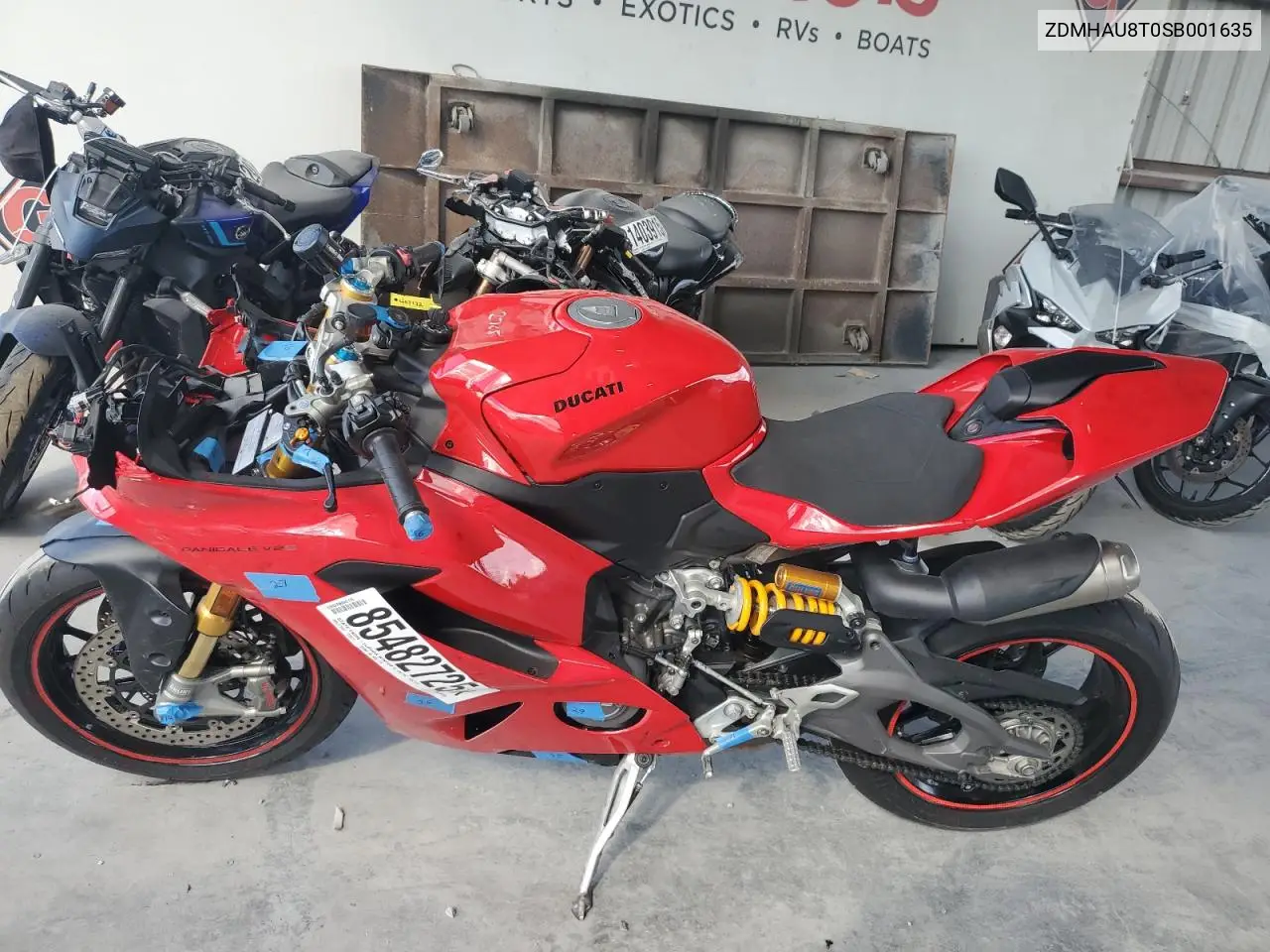 2025 Ducati Panigale V2 VIN: ZDMHAU8T0SB001635 Lot: 85482725