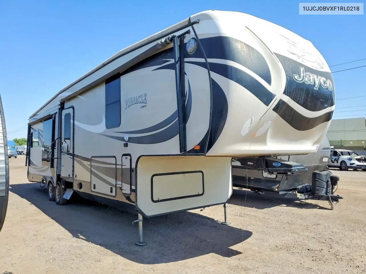 1UJCJ0BVXF1RL0218 2015 Jayco Eagle Camper