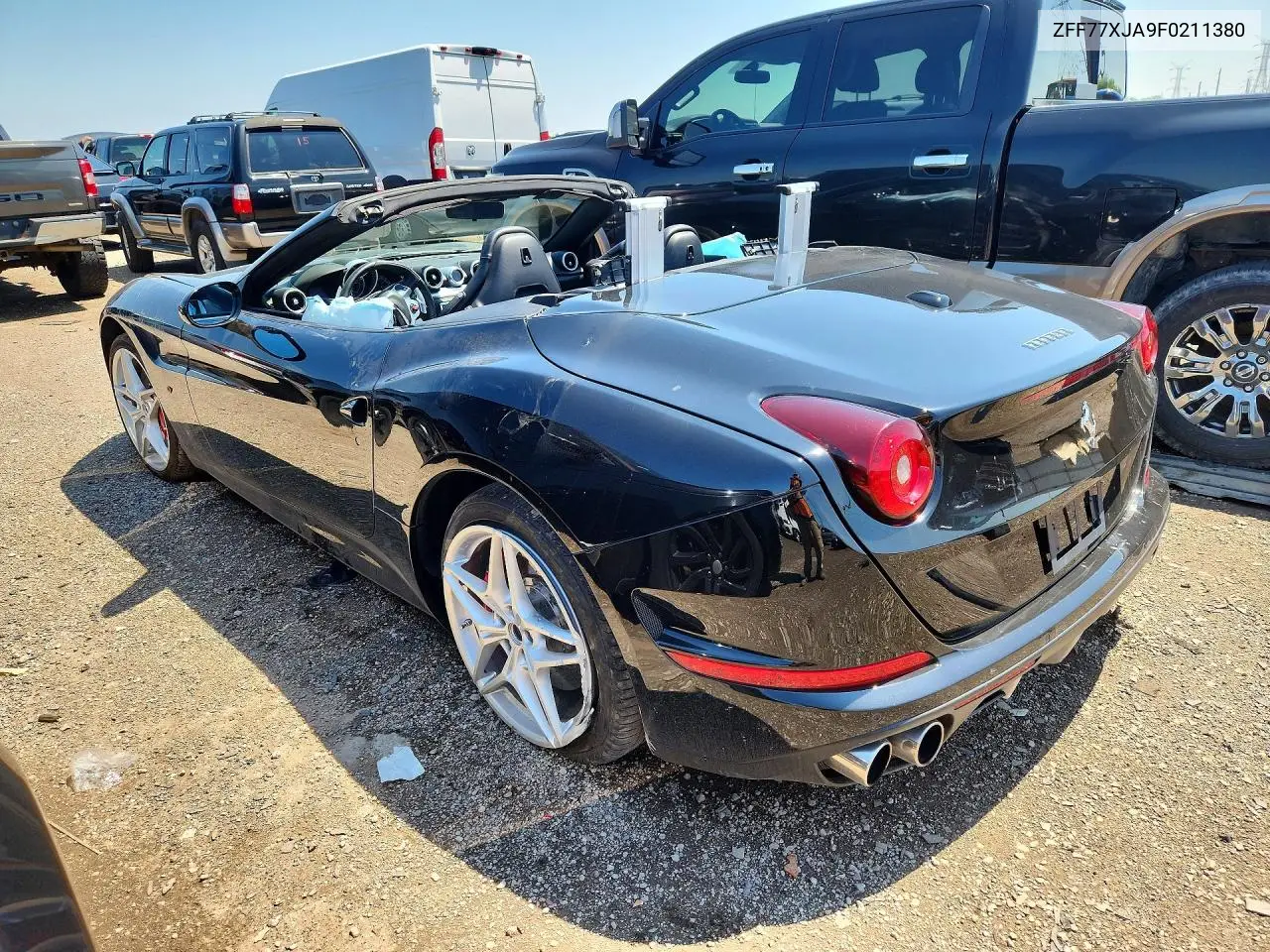 2015 Ferrari California T VIN: ZFF77XJA9F0211380 Lot: 59266186