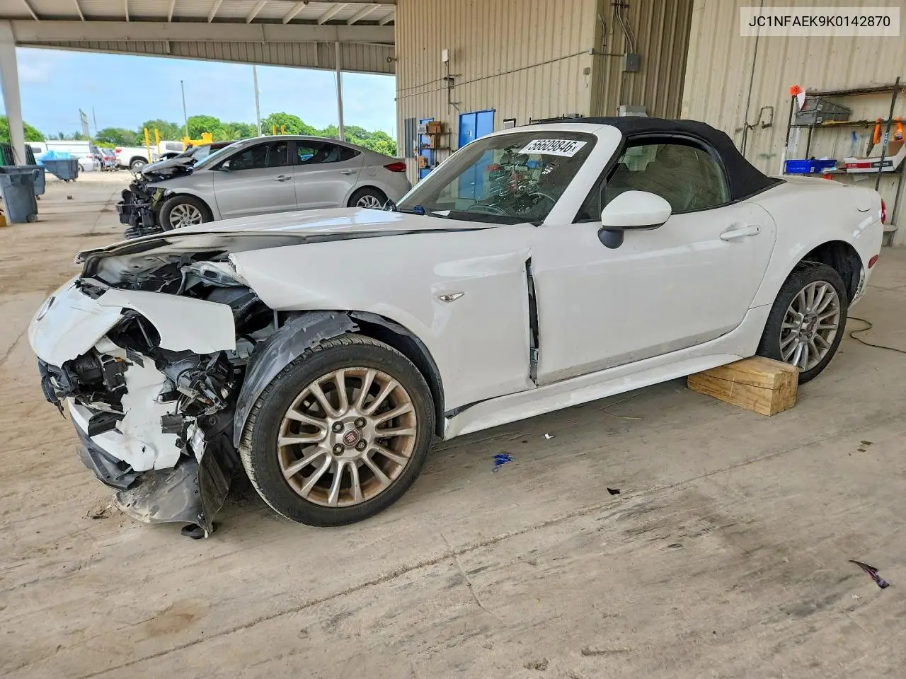 2019 Fiat 124 Spider Classica VIN: JC1NFAEK9K0142870 Lot: 56609846
