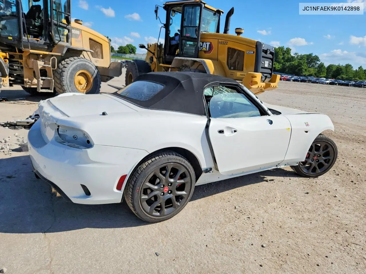 2019 Fiat 124 Spider Classica VIN: JC1NFAEK9K0142898 Lot: 56640156