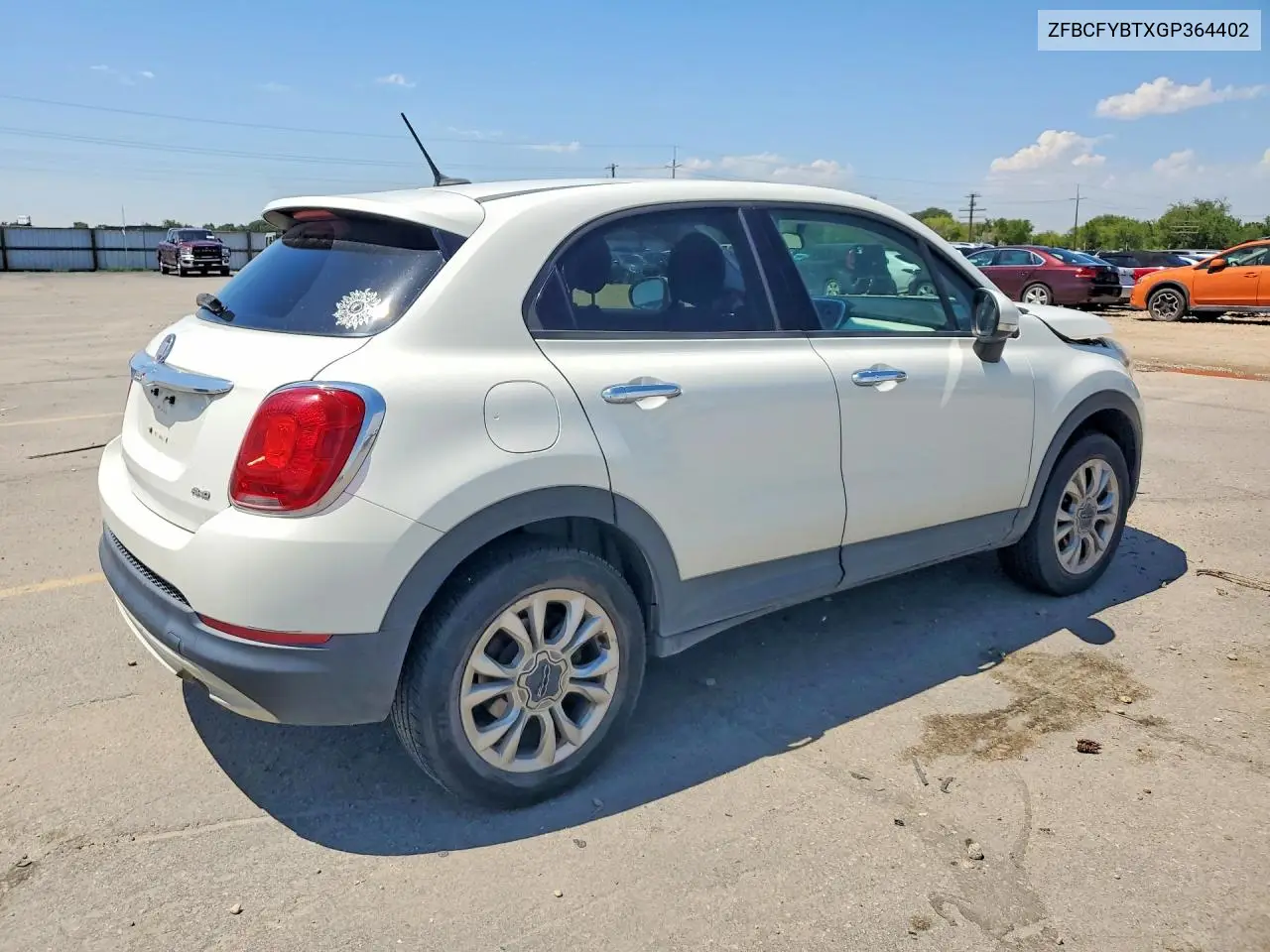 2016 Fiat 500X Easy VIN: ZFBCFYBTXGP364402 Lot: 61602576