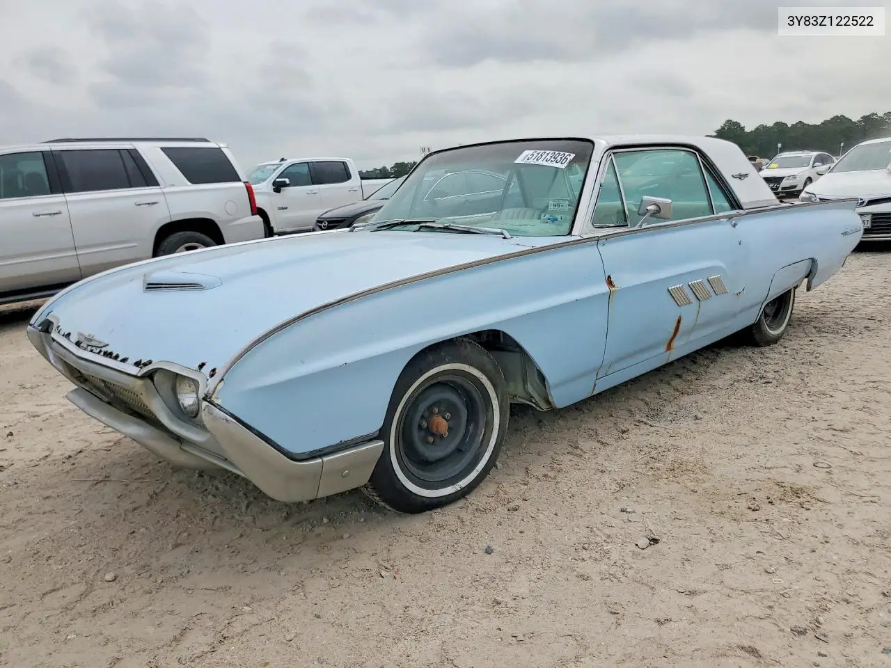 1963 Ford Thunderbird VIN: 3Y83Z122522 Lot: 51813936