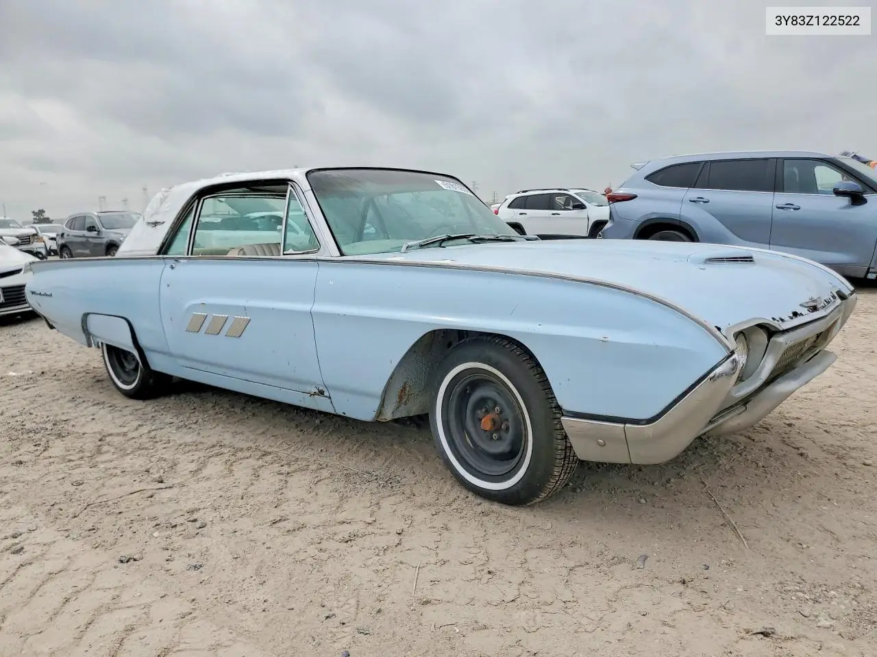 1963 Ford Thunderbird VIN: 3Y83Z122522 Lot: 51813936