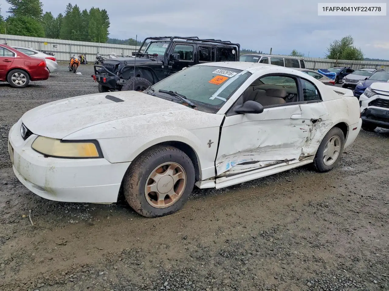 2000 Ford Mustang