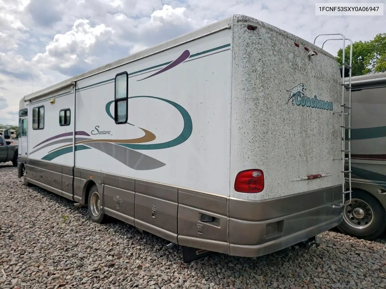 2000 Coachmen Santara Rv VIN: 1FCNF53SXY0A06947 Lot: 54294056
