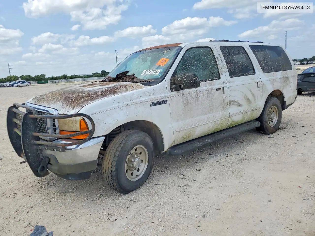 2000 Ford Excursion Xlt VIN: 1FMNU40L3YEA95613 Lot: 58741916