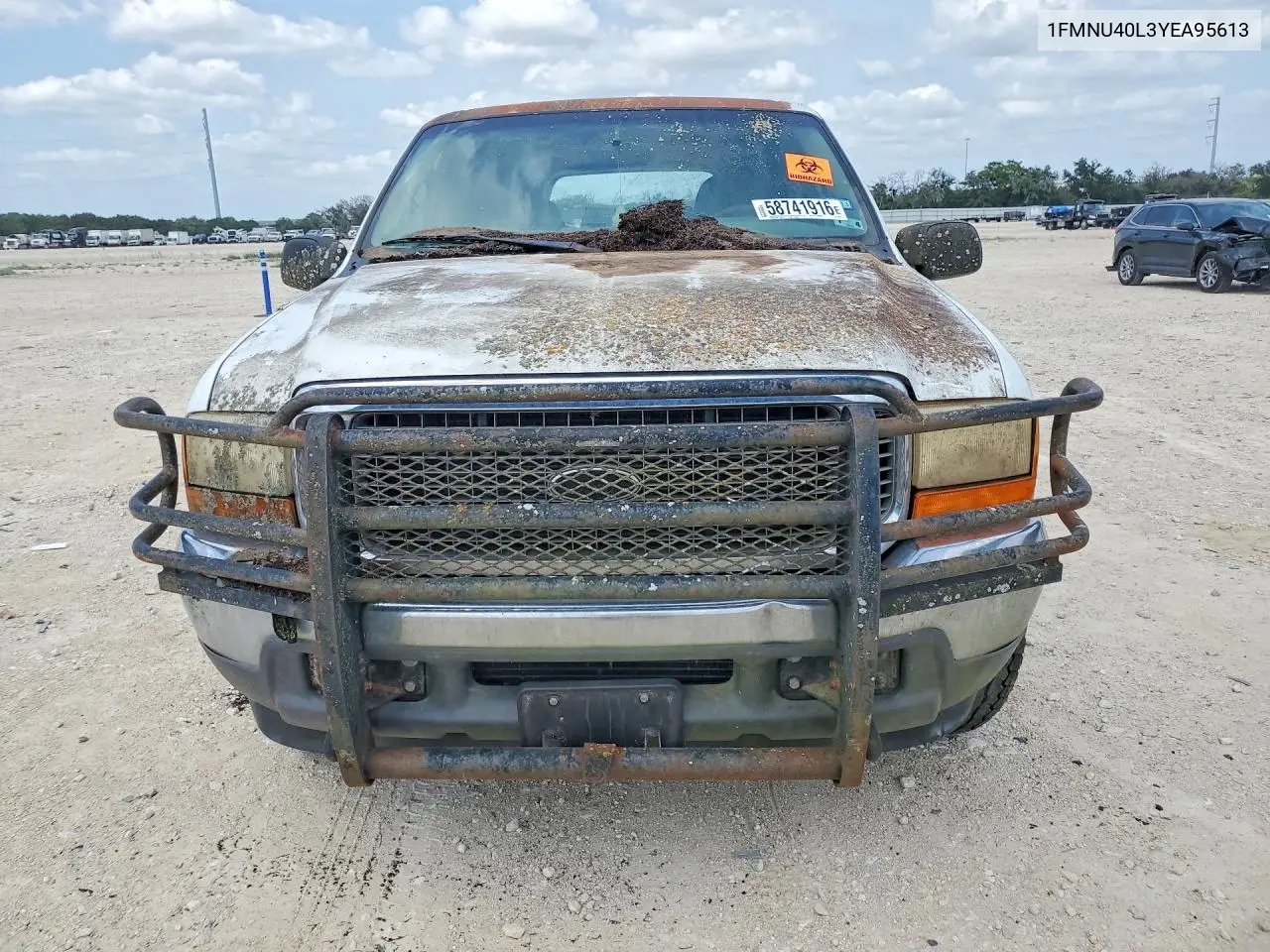 2000 Ford Excursion Xlt VIN: 1FMNU40L3YEA95613 Lot: 58741916