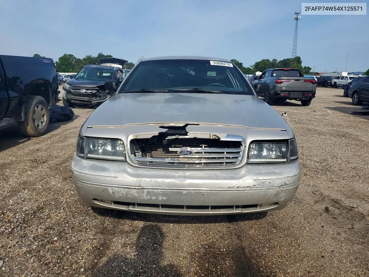 2004 Ford Crown Victoria Lx VIN: 2FAFP74W54X125571 Lot: 55696216