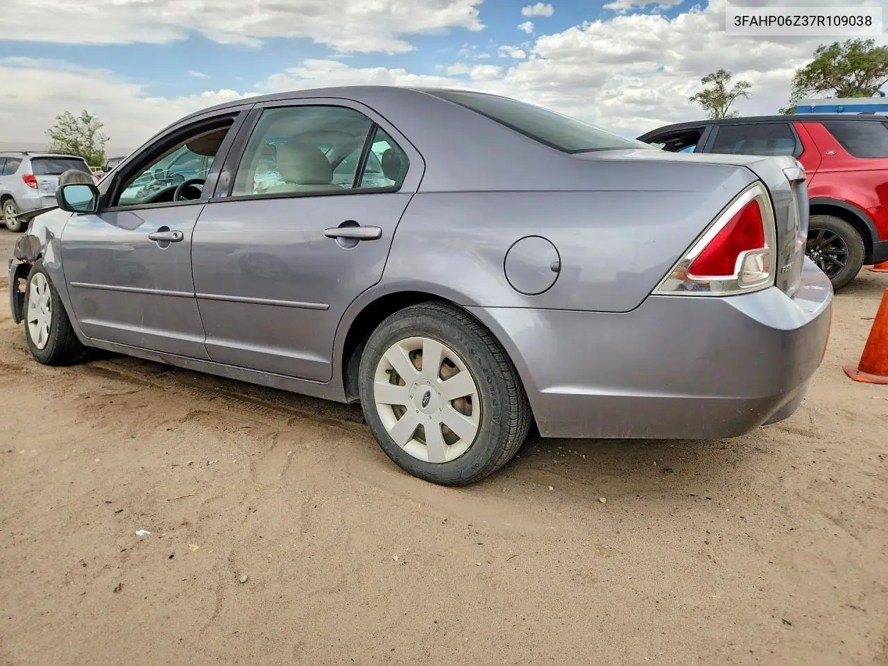 2007 Ford Fusion S VIN: 3FAHP06Z37R109038 Lot: 55846106