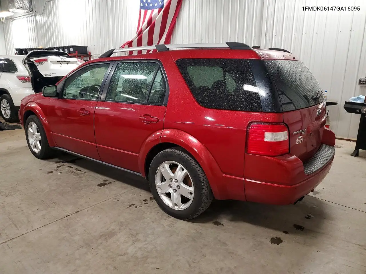 2007 Ford Freestyle Limited VIN: 1FMDK06147GA16095 Lot: 57557576