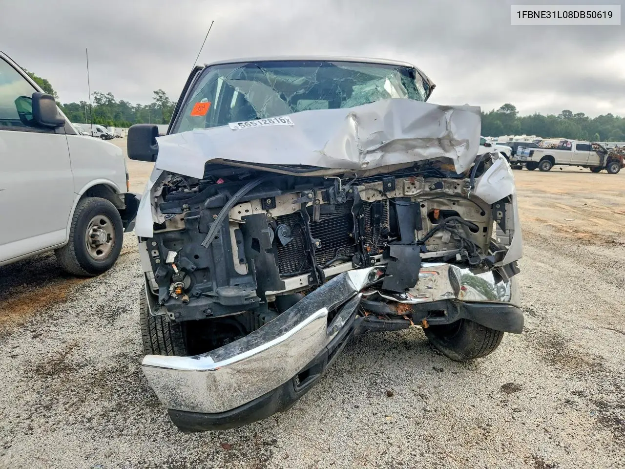 2008 Ford Econoline E350 Super Duty Wagon VIN: 1FBNE31L08DB50619 Lot: 56512816