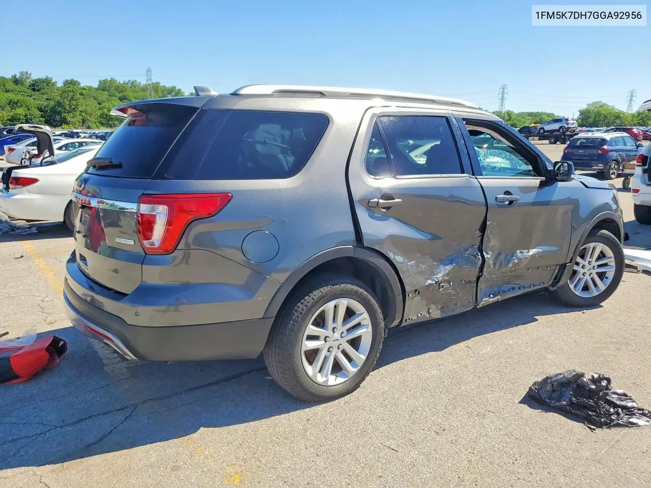 2016 Ford Explorer Xlt VIN: 1FM5K7DH7GGA92956 Lot: 57195866