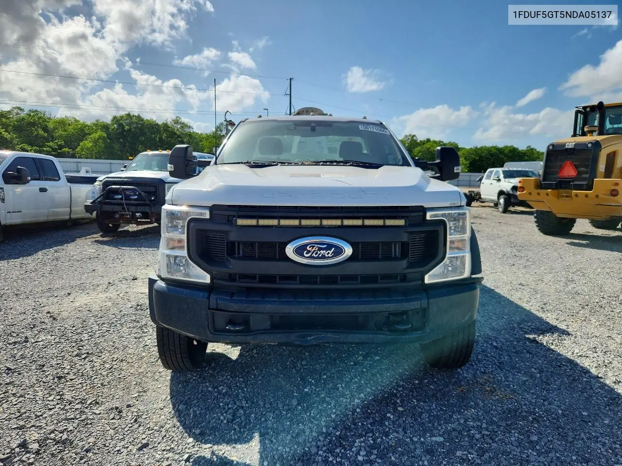 2022 Ford F550 VIN: 1FDUF5GT5NDA05137 Lot: 50171666