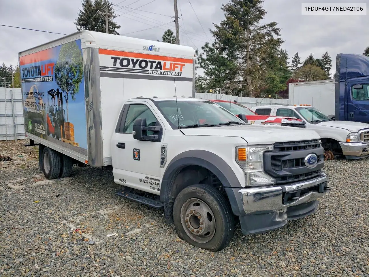 2022 Ford F450 Super Duty Box Truck VIN: 1FDUF4GT7NED42106 Lot: 51160036