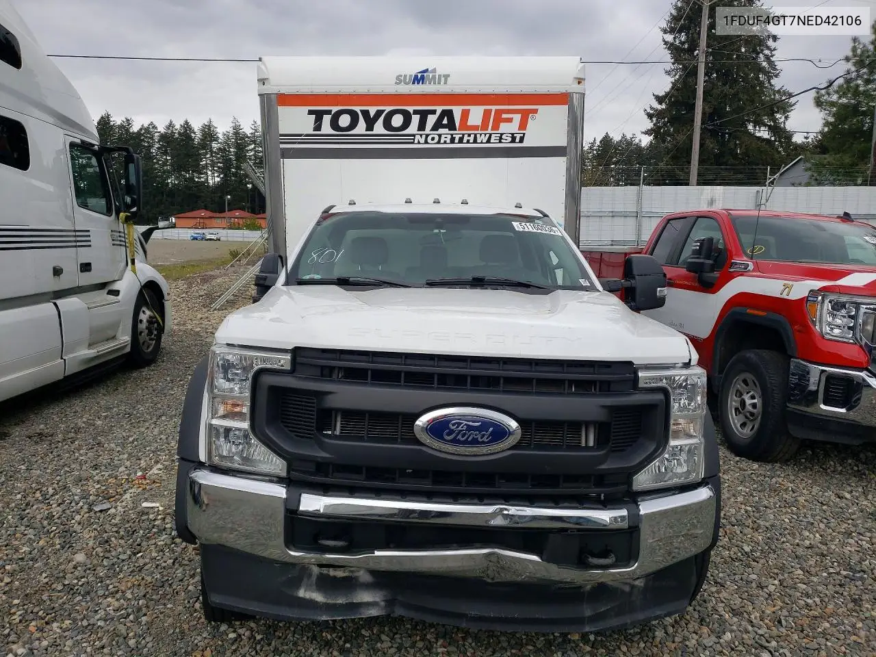 2022 Ford F450 Super Duty Box Truck VIN: 1FDUF4GT7NED42106 Lot: 51160036
