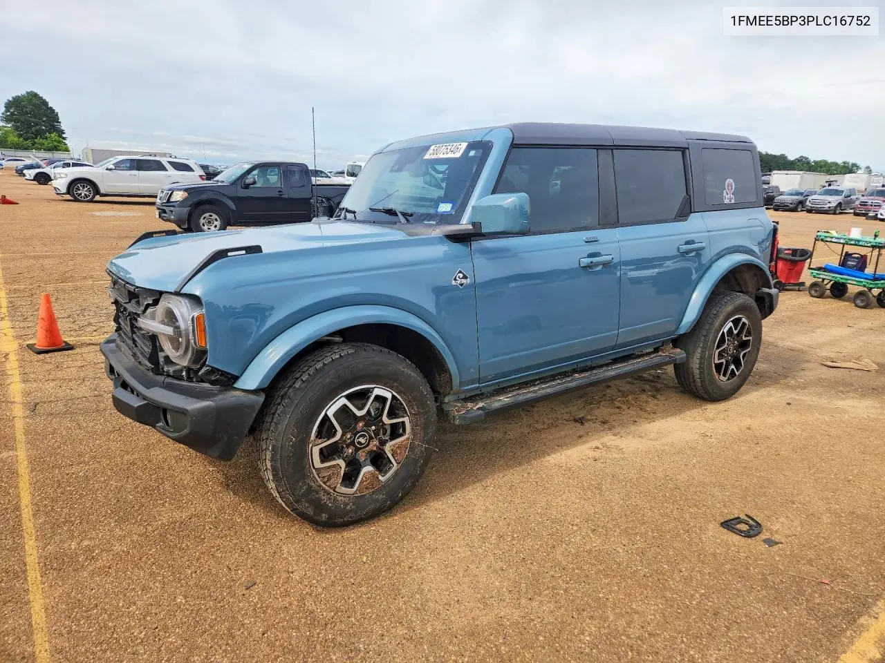 2023 Ford Bronco Base VIN: 1FMEE5BP3PLC16752 Lot: 58075346