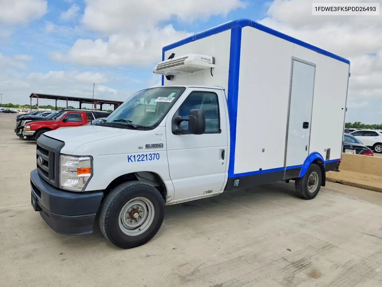 2023 Ford E350 Refrigerated Box Truck VIN: 1FDWE3FK5PDD26493 Lot: 60672556