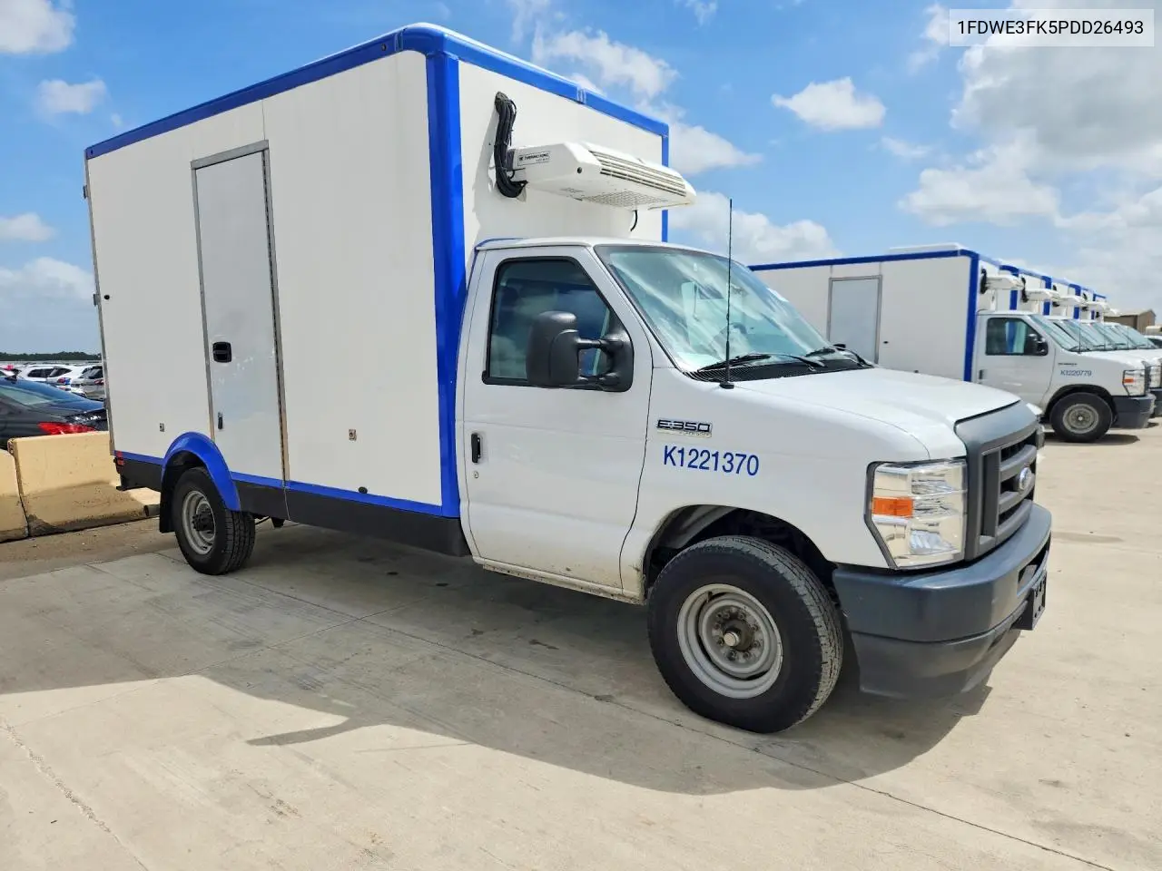 2023 Ford E350 Refrigerated Box Truck VIN: 1FDWE3FK5PDD26493 Lot: 60672556