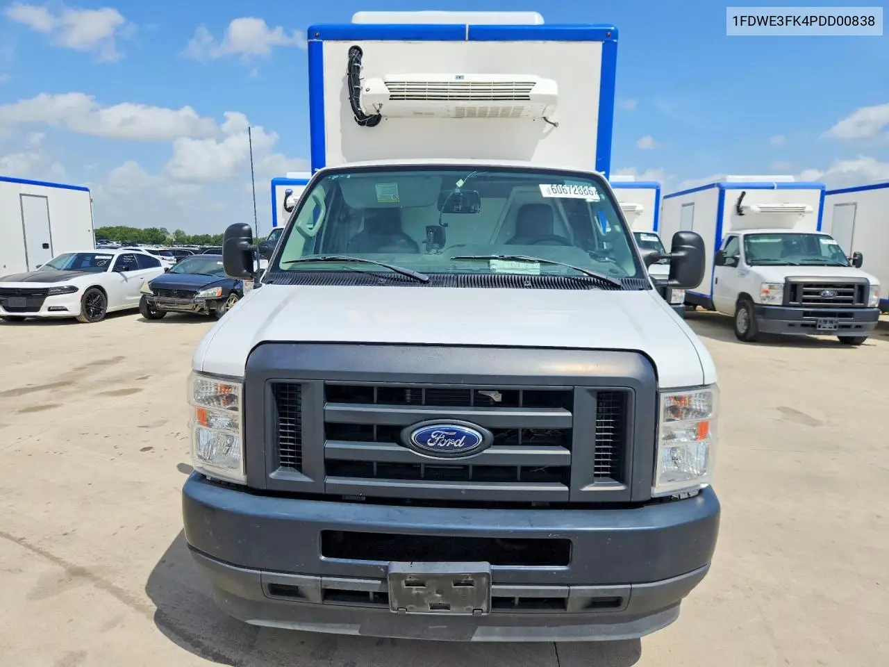 2023 Ford E350 Refrigerated Box Truck VIN: 1FDWE3FK4PDD00838 Lot: 60672886