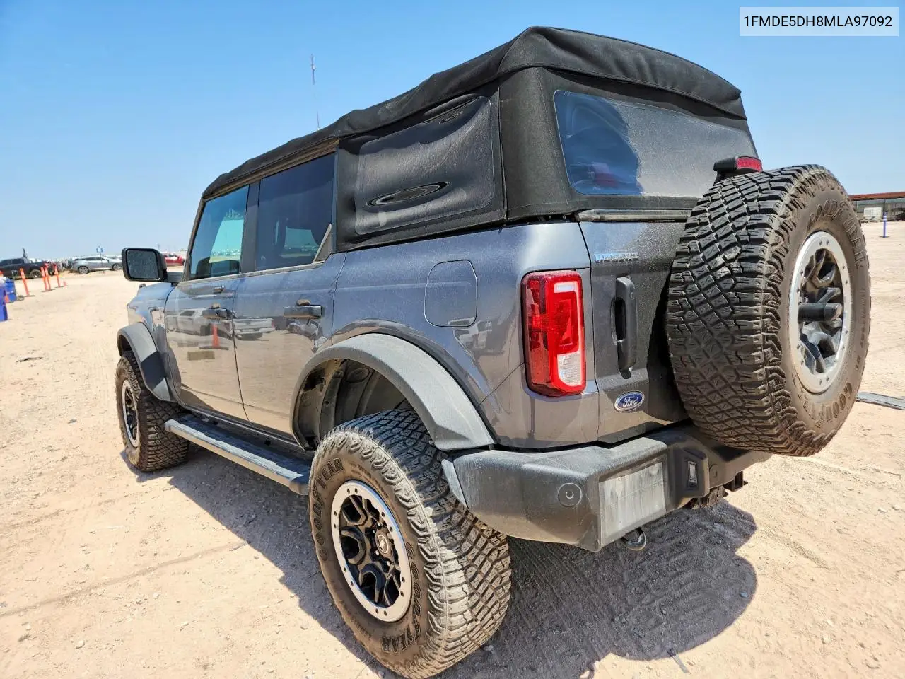 2021 Ford Bronco Base VIN: 1FMDE5DH8MLA97092 Lot: 60624786