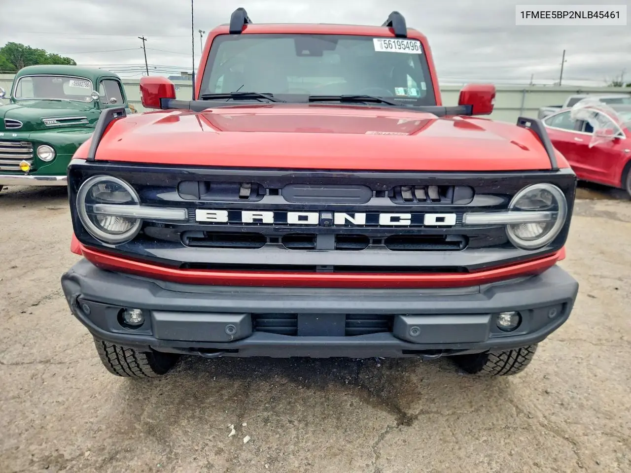 2022 Ford Bronco Base VIN: 1FMEE5BP2NLB45461 Lot: 56195496