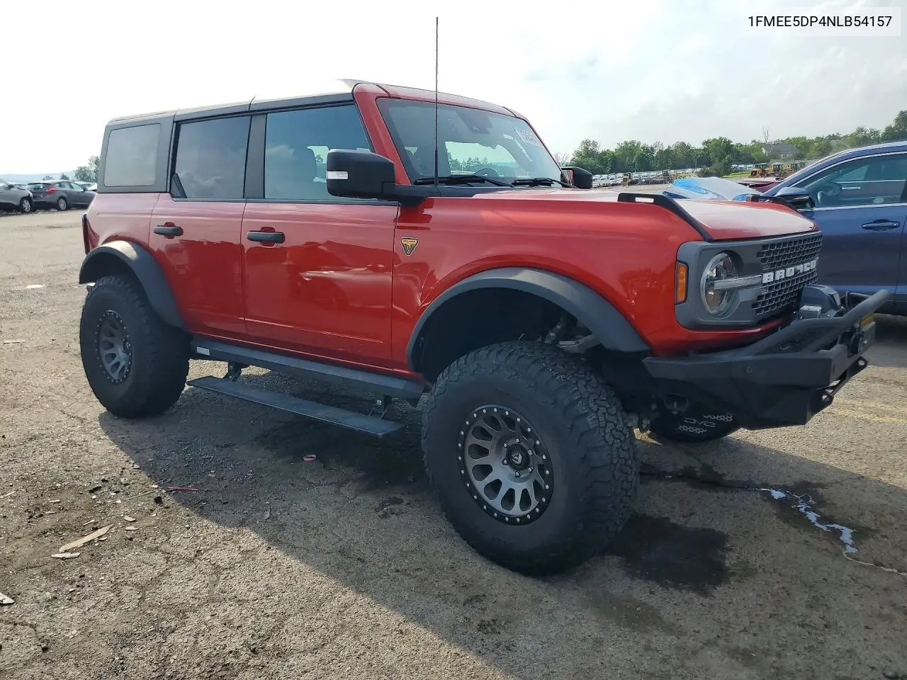 2022 Ford Bronco Base VIN: 1FMEE5DP4NLB54157 Lot: 56643876