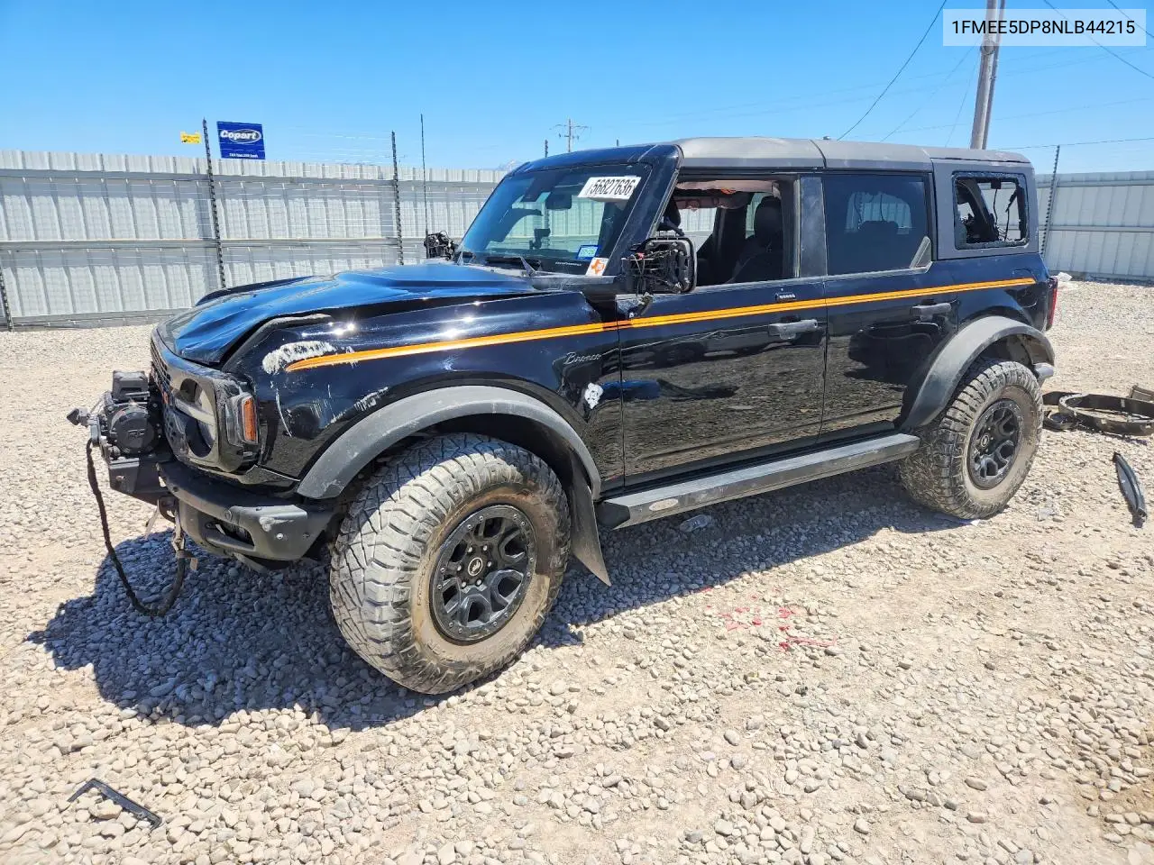 2022 Ford Bronco Base VIN: 1FMEE5DP8NLB44215 Lot: 56827636