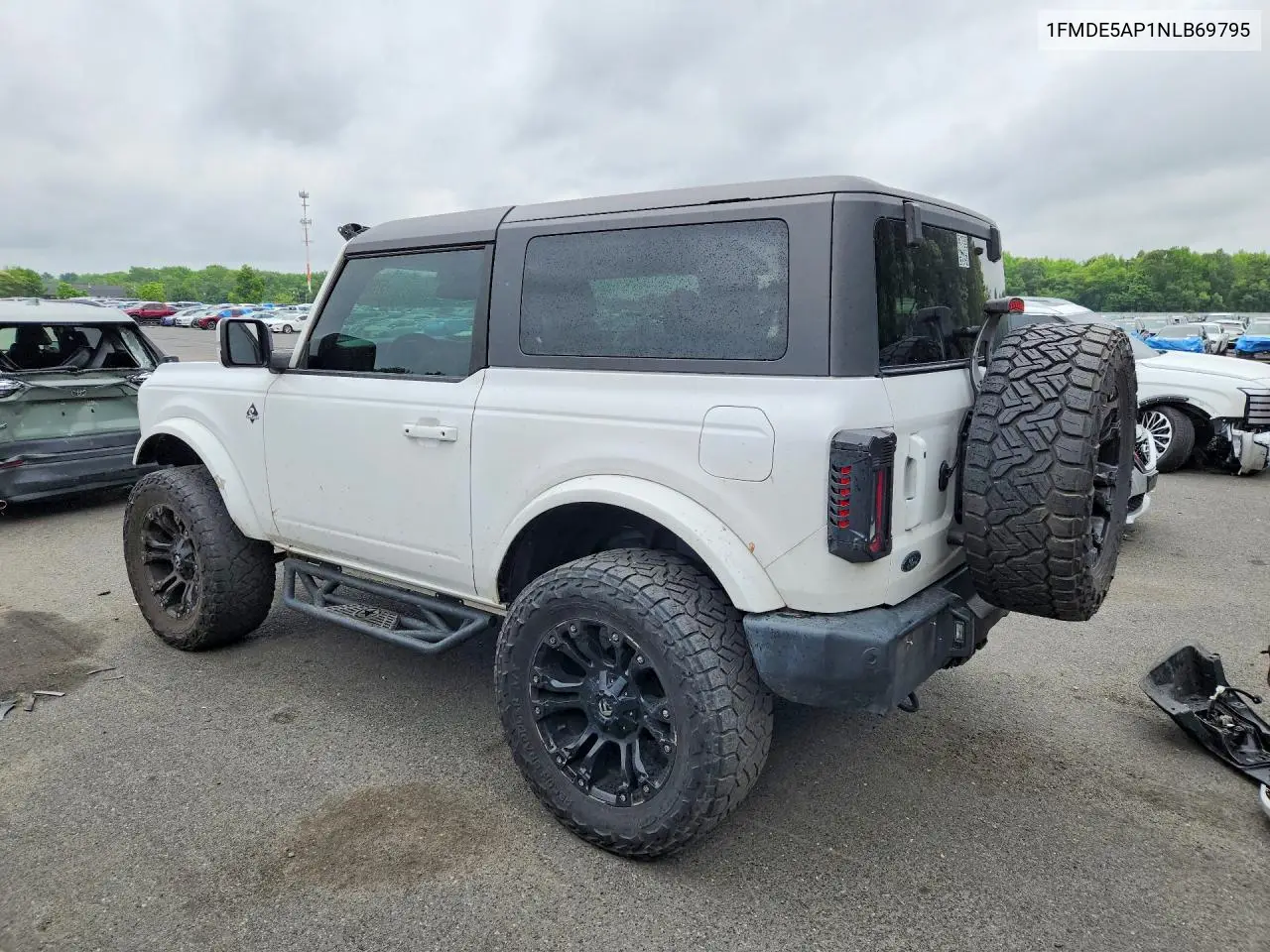 2022 Ford Bronco Base VIN: 1FMDE5AP1NLB69795 Lot: 57563196