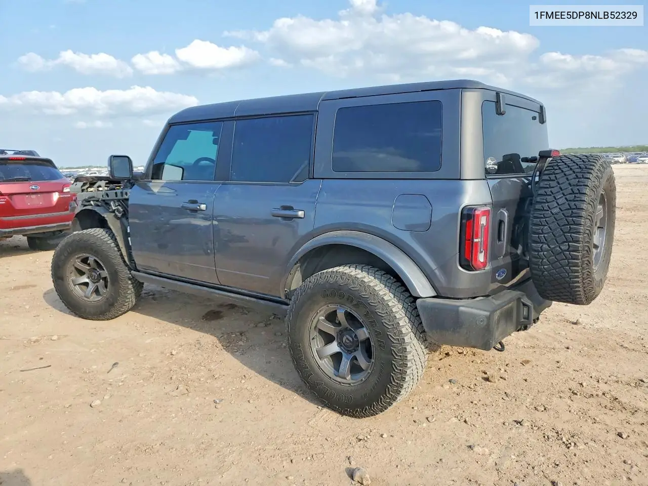 2022 Ford Bronco Base VIN: 1FMEE5DP8NLB52329 Lot: 57807986