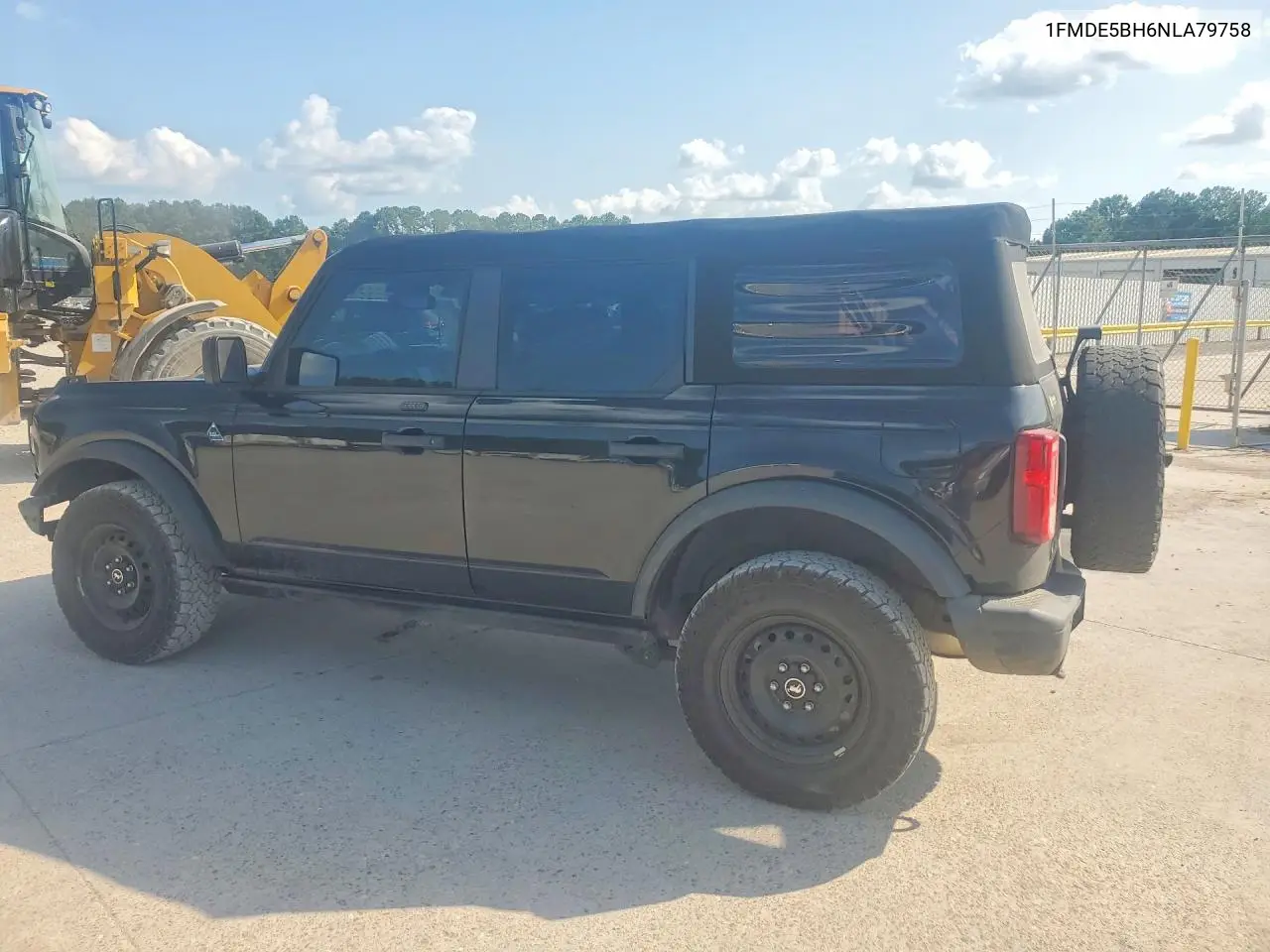 2022 Ford Bronco Base VIN: 1FMDE5BH6NLA79758 Lot: 58962056