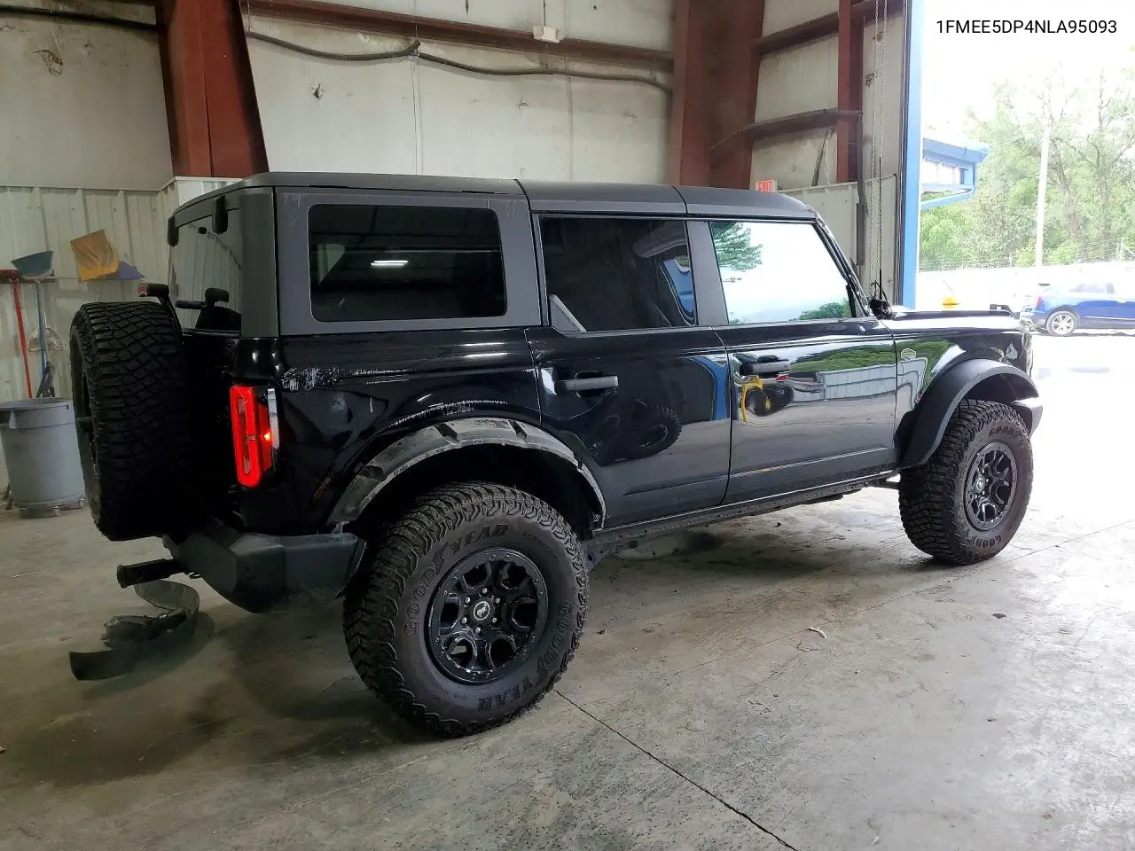 2022 Ford Bronco Base VIN: 1FMEE5DP4NLA95093 Lot: 59669736