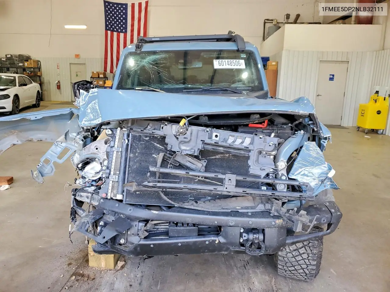 2022 Ford Bronco Base VIN: 1FMEE5DP2NLB32111 Lot: 60148506