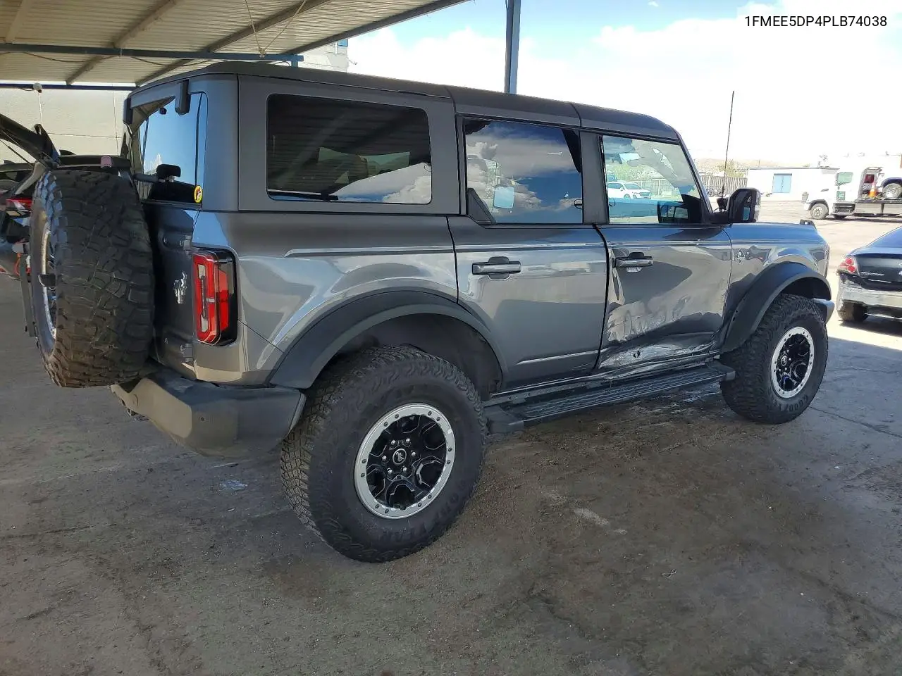 2023 Ford Bronco Base VIN: 1FMEE5DP4PLB74038 Lot: 57270346