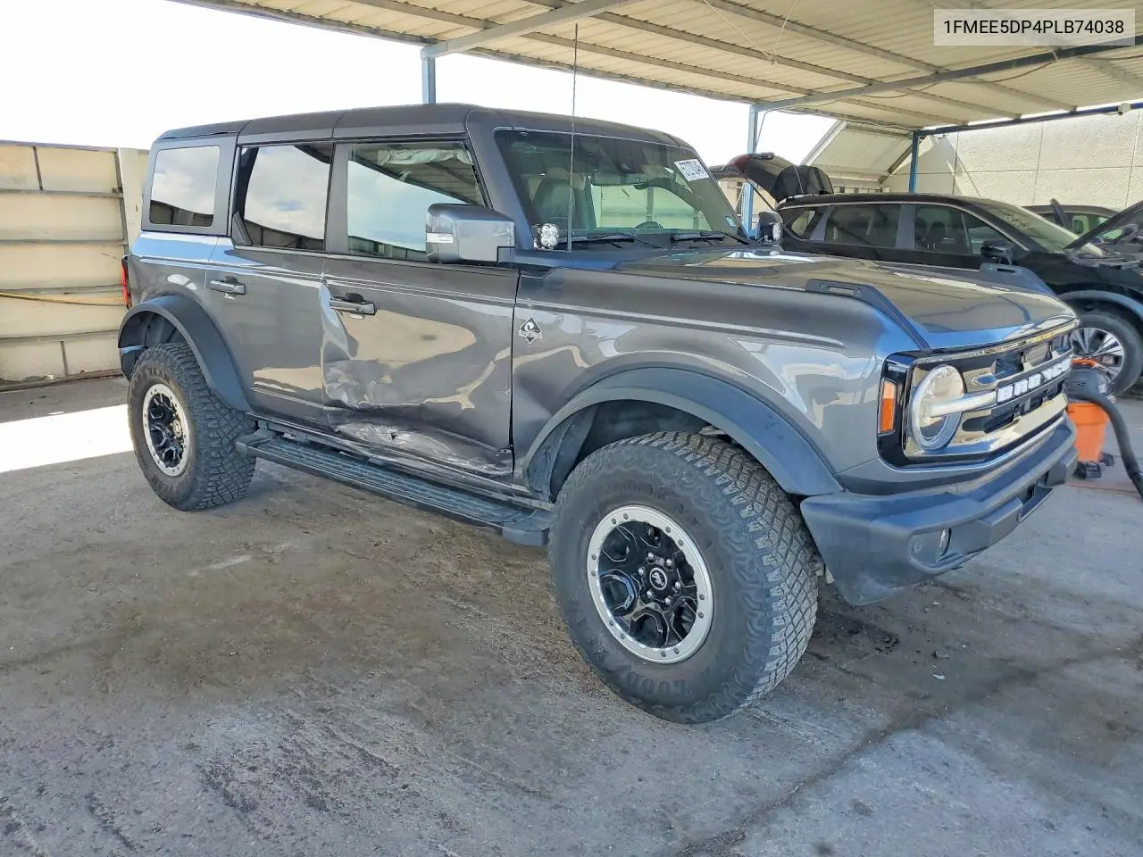 2023 Ford Bronco Base VIN: 1FMEE5DP4PLB74038 Lot: 57270346