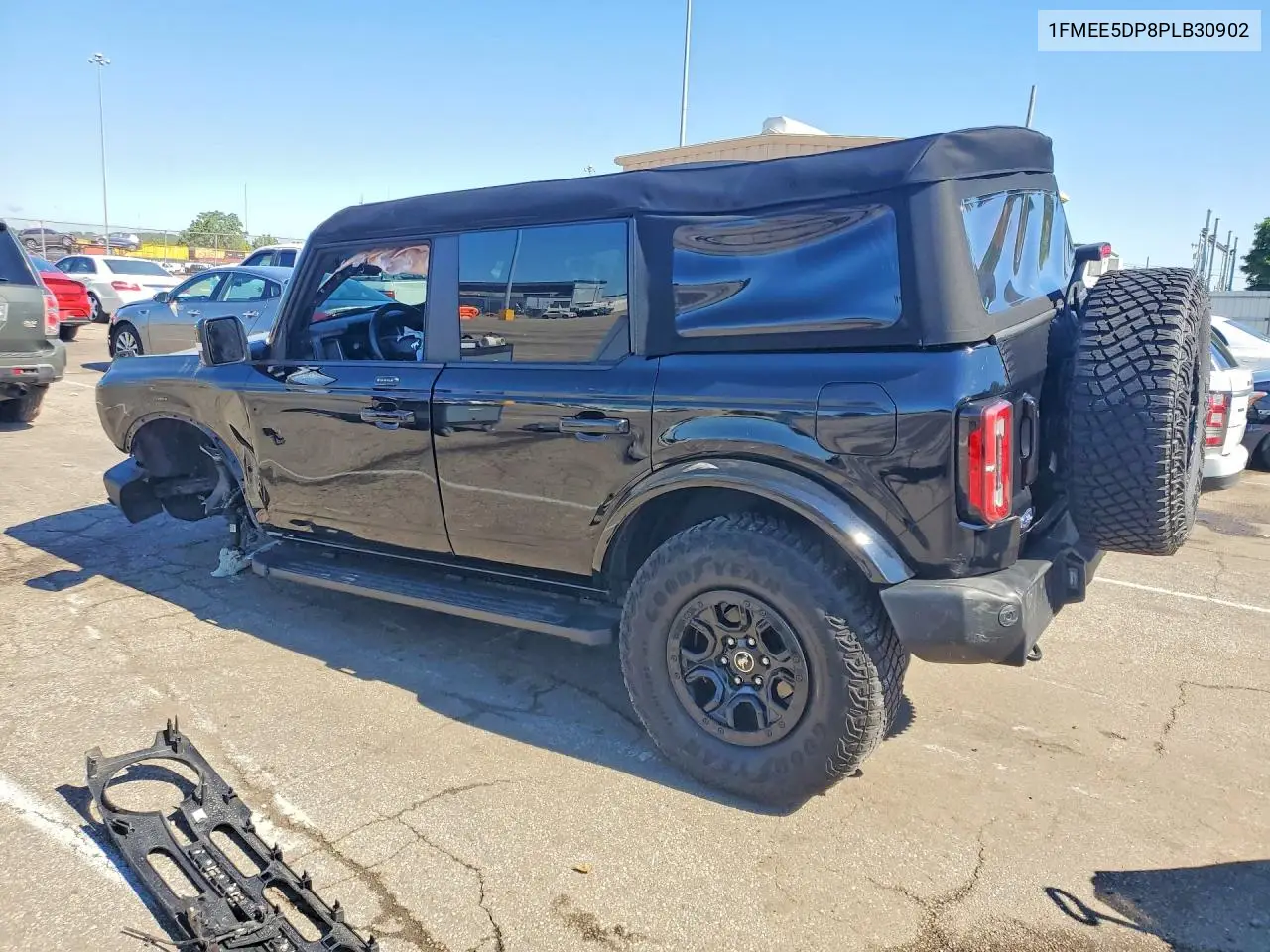 2023 Ford Bronco Base VIN: 1FMEE5DP8PLB30902 Lot: 58736376